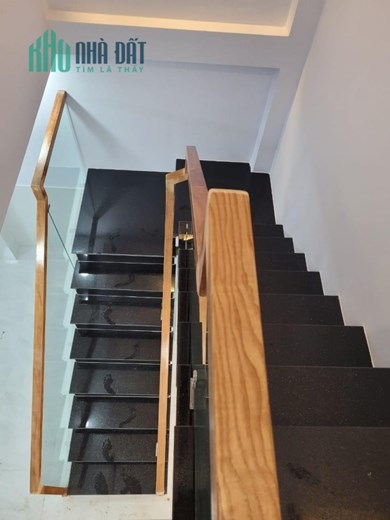 chính chủ bán nhà kế Aeon tân phú đường số 8, bhh, 2 tầng, hẻm 5m, 47m2 chỉ 3.93 tỷ