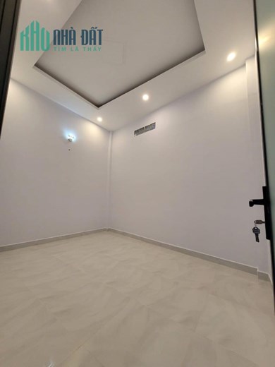 chính chủ bán nhà kế Aeon tân phú đường số 8, bhh, 2 tầng, hẻm 5m, 47m2 chỉ 3.93 tỷ