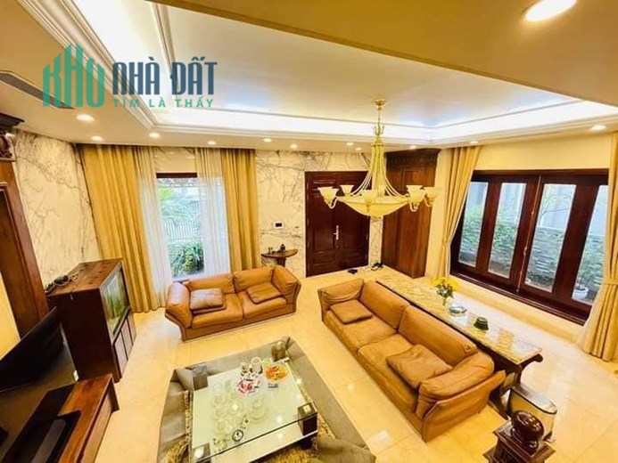 BÁN NHÀ PHỐ ĐỐC NGỮ - BA ĐÌNH. PHÂN LÔ. 3 MẶT TIỀN. DT 104M2. MT 8,5M. GIÁ 25 TỶ