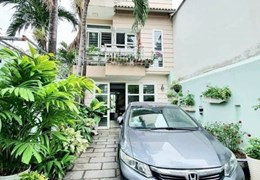 Bán nhà Đẹp Mặt Tiền Thạnh Mỹ Lợi, Quận 2 có gara, sân vườn rộng rãi