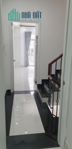 Nhà ngộp 1/ Lê Quang Định Bình Thạnh DT 55m2 4 tầng chỉ 7 tỷ6
