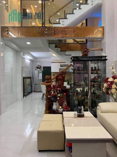 Bán Nhà Phạm Văn Hai - 45m2 - 3 tầng - Hẻm 6m XH