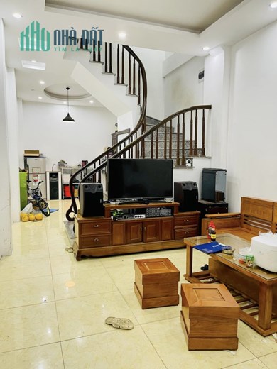 Bán nhà riêng La Khê, Hà Đông Ô TÔ, KINH DOANH 48m2x5T, giá 5,2 tỷ
