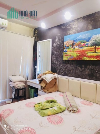 Mặt phố Đội Cấn Ba Đình, vỉa hè rộng, vị trí đẹp, kinh doanh, tầm tiền, 40X4T, chỉ 16.5 tỷ.