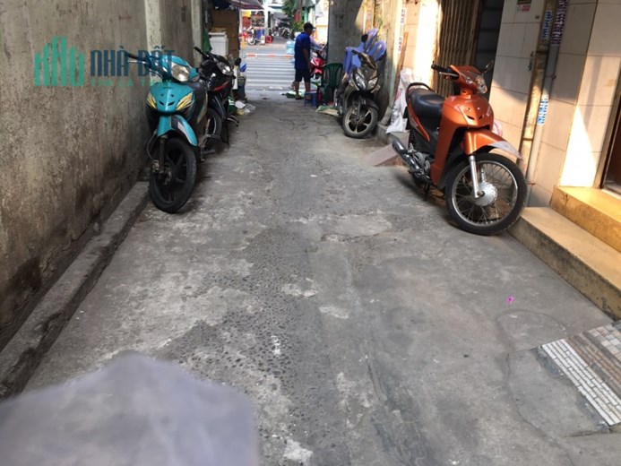 Nhỉnh 4 Tỷ-Quận 10 – Lê Hồng Phong – Cách Mặt Tiền 2 Căn – Nở Hậu Tài Lộc