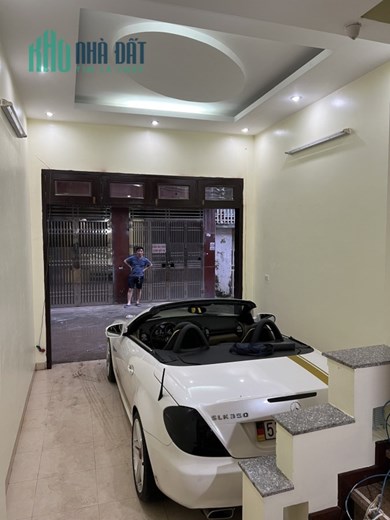 BÁN NHÀ VÕNG THỊ, DT45M, 5 TẦNG, GARA Ô TÔ, NGÕ THÔNG, AN SINH ĐỈNH CAO, 9 TỶ,0878679666.
