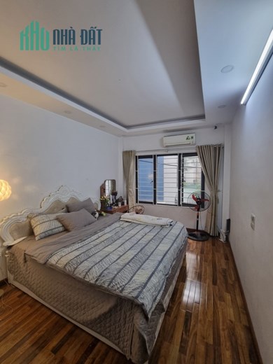 Bán Gấp nhà Mễ TRì ngõ thông nhà dân xây Dt 38m 4T giá nhỉnh 4,5 tỷ