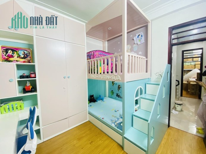 NHÀ SIÊU HÓT - NHÀ MẶT NGÕ - CỰC GẦN PHỐ - KHU TRUNG TÂM - NGÕ THÔNG KINH DOANH