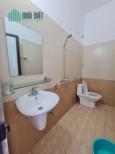 Bán nhà 4 tầng đường bờ sông xã Bích Hoà - Thanh Oa,i 42m2, 2.75 tỷ