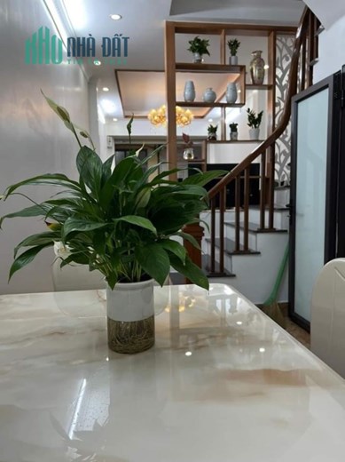 Bán nhà mới Chính Kinh-Thanh Xuân 45mx5 tầng-6PN-Lô Góc-gần phố-ở ngay Gía 5.88  tỷ.