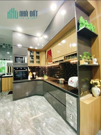 4tỷ5 - BÁN NHÀ NỘI THẤT HIỆN ĐẠI - Khóm QUÓC TUẤN, PHƯỚC TÂN, NHA TRANG