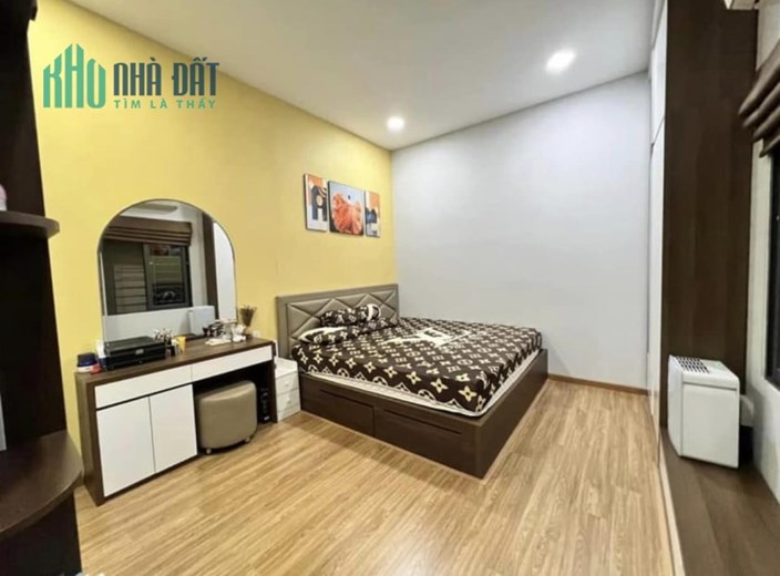 4tỷ5 - BÁN NHÀ NỘI THẤT HIỆN ĐẠI - Khóm QUÓC TUẤN, PHƯỚC TÂN, NHA TRANG