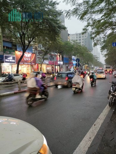 Mặt phố VIP Thái Hà, Đống Đa, 7 tầng thang máy. Vỉa hè, Ô Tô đỗ, kinh doanh đa dạng ngành nghề