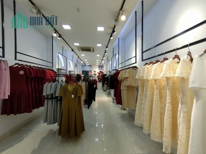 Mặt phố VIP Thái Hà, Đống Đa, 7 tầng thang máy. Vỉa hè, Ô Tô đỗ, kinh doanh đa dạng ngành nghề