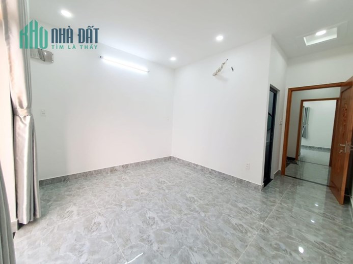 9 căn nhà phố liền kề đường 26 thảng 3, 5 tầng, nhựa 6m, 56m2 chỉ 7.5 tỳ, sát Aeon mall tân phú.