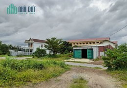 Chính chủ cần bán gấp đất có sẵn nhà mặt tiền đường nhựa 135 xã Đạ RSal, huyện Đam Rông, tỉnh Lâm
