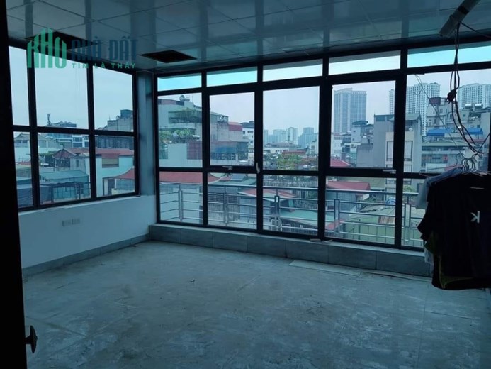 Nguyễn Ngọc Nại 80mx8 tầng-thang máy-gara o tô-ngõ thông ở ngay nhà đẹp dân trí cao