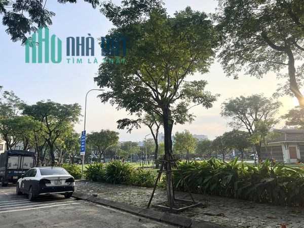Mặt tiền đường 5m5 trung tâm Hải Châu, gần Trung Tâm Hành Chính Đà Nẵng giá siêu sốc chỉ 50tr/m2.