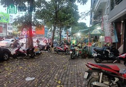 Nhà Tần Khát Chân