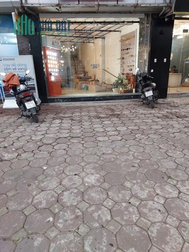 Cho thuê nhà mặt phố Võ Chí Công 45m2, 4T, 30 triệu/tháng, Cầu Giấy.