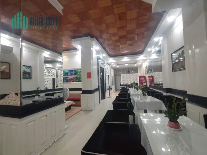 BÁN NHÀ ĐẸP SÁNG THOÁNG PHỐ DỊCH VỌNG CẦU GIẤY Ô TÔ VÀO NHÀ- KD- 53M X4T MT4 HƠN 7 TỶ