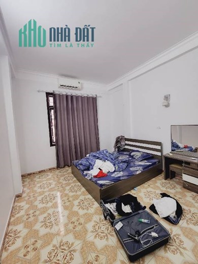 Sở hữu ngay căn nhà Tân Mai 40m2, 4 tầng, MT 4m,KD, ô tô vào nhà chỉ với 5,5 tỷ