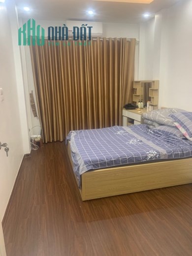 Sở hữu ngay căn nhà Tân Mai 40m2, 4 tầng, MT 4m,KD, ô tô vào nhà chỉ với 5,5 tỷ