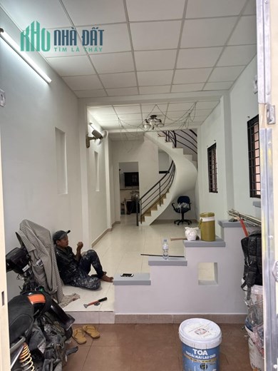HIẾM - TRẦN QUỐC THẢO, Q3 - XE HƠI ĐỖ CỬA - HAI MẶT HẺM THOÁNG-SỔ NỞ HẬU - NHỈNH 8 TỶ.