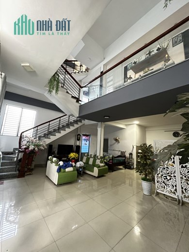 Bán nhanh nhà 3 tầng tại TP.Đà Nẵng, 84m2, SHR, chỉ 2.8 tỷ. LH:0934354045