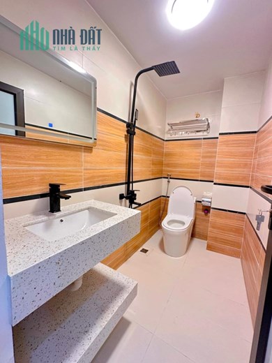 Bán nhà khu Xã Đàn Đống Đa, nhà đẹp, tặng nội thất dt 44m2 giá 5,2 tỷ