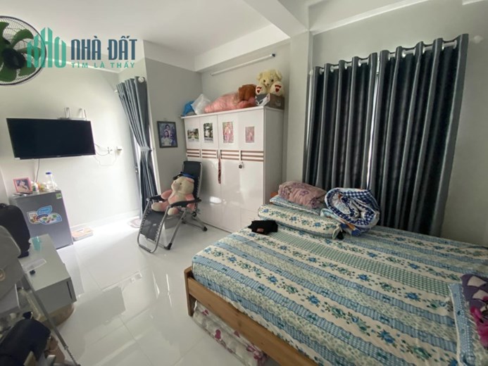 BÁN NHÀ KHA VẠN CÂN –LINH CHIỂU- THỦ ĐỨC  3 TẦNG HẺM XE HƠI 3,9 TỶ