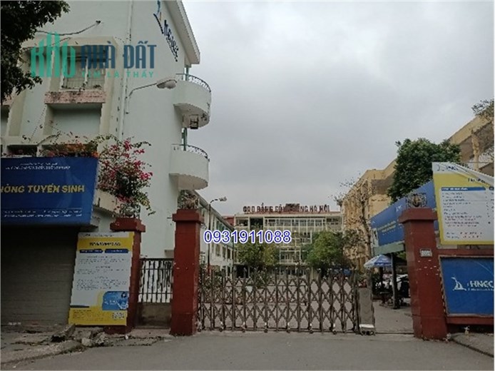 BÁN NHÀ PHÂN LÔ TRUNG KÍNH, MẠC THÁI TÔNG CẦU GIẤY. 50m2, 5m MẶT TIỀN GIÁ NHỈNH 12 Tỷ.