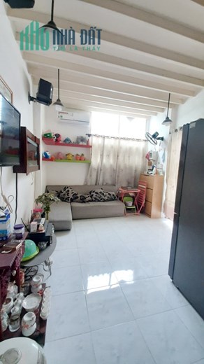 Nhà 3 tầng mới hẻm Nguyễn Duy P9Q8. Giá 2,65 tỷ TL
