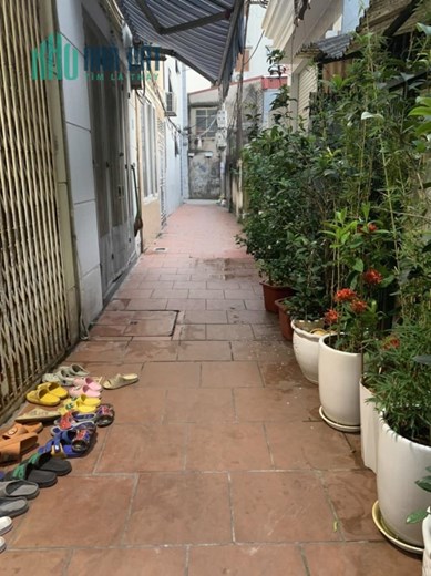 SIÊU PHẨM HIẾM - AN SINH - DÂN TRÍ - Ô TÔ ĐỖ CỔNG 20m , SÁNG THOÁNG, BÃI XE 150m - TIỆN ÍCH BẤT TẬN