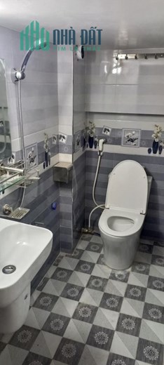CHÍNH CHỦ GIA ĐÌNH CẦN BÁN CĂN NHÀ 4 TẦNG LẠCH TRAY HẢI PHÒNG_LH: 0896115277