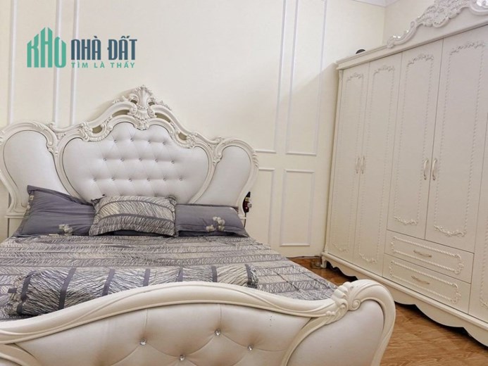 KHÔNG CÓ CĂN THỨ 2 TRONG TẦM GIÁ. NHÀ ĐẸP KHU NGUYỄN KHANG, NGÕ XE BA GÁC 50M2 CHỈ 5.45 TỶ!!!