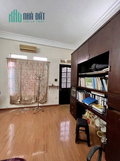 HÀNG HOT CHO CÁC NHÀ ĐẦU TƯ- TRUNG TÂM ĐỐNG ĐA - VÀI BƯỚC MẶT PHỐ - NHÀ KHUNG CỘT ĐỦ CÔNG NĂNG Ở