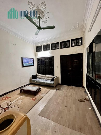HÀNG HOT CHO CÁC NHÀ ĐẦU TƯ- TRUNG TÂM ĐỐNG ĐA - VÀI BƯỚC MẶT PHỐ - NHÀ KHUNG CỘT ĐỦ CÔNG NĂNG Ở