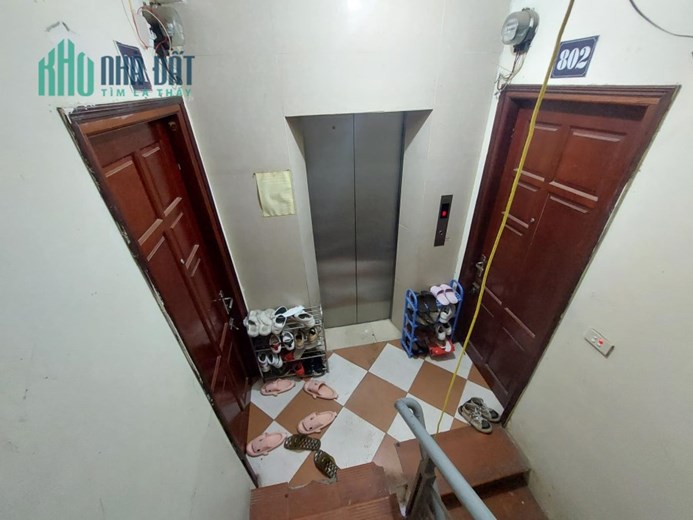 Bán Tòa CCMN 80m x 9 Tầng Thang Máy Ngõ Rộng Gần Ô Tô Giá 14 Tỷ.