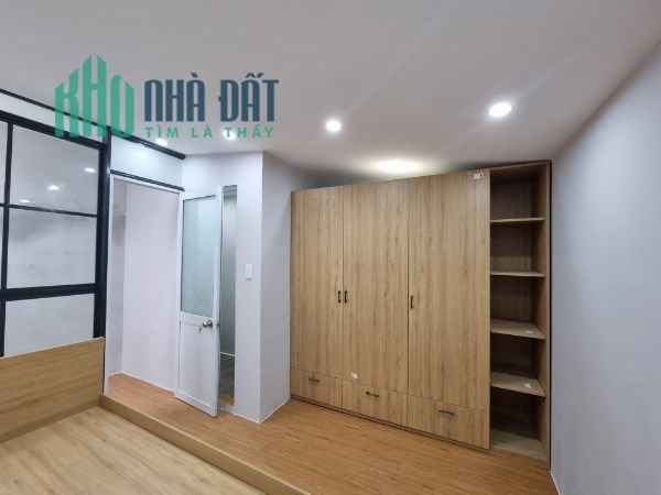 Nhà Đẹp 3 Tầng - Đường Phan Văn Trị Gò Vấp - Giá Rẻ Chỉ 2,5 Tỷ