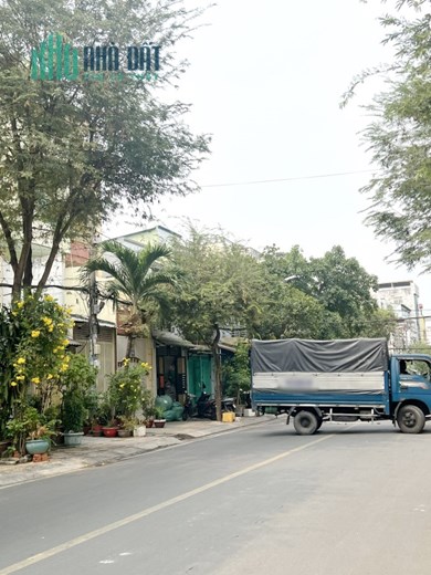 Nhà bán cấp 4 mặt tiền Tuy Lý Vương P13Q8 - Giá : 6 Tỷ