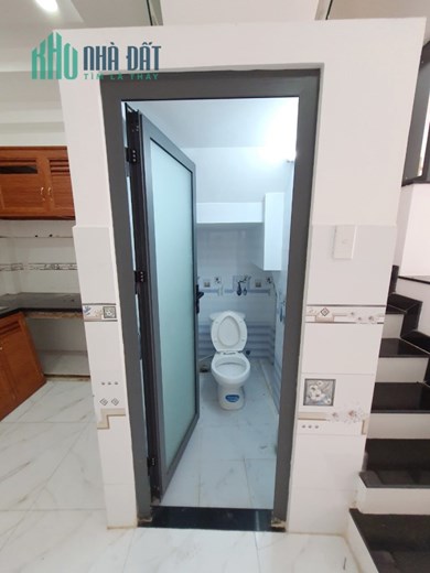 Nhà mới 3 tầng hẻm thông đường Bùi Minh Trực P6Q8 - 3.980 Tỷ