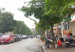 Bán nhà riêng phố Hạ Đình, ô tô 7 chỗ vào nhà, ra Hồ 20m. LH: Địa Thủy Sư Trần Thọ 0906299843