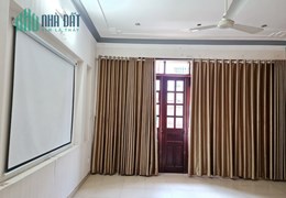 Nhà thuê MT NB Cao Lỗ P4 Q8 5x16m 5 tầng - 26 Trệu / Tháng
