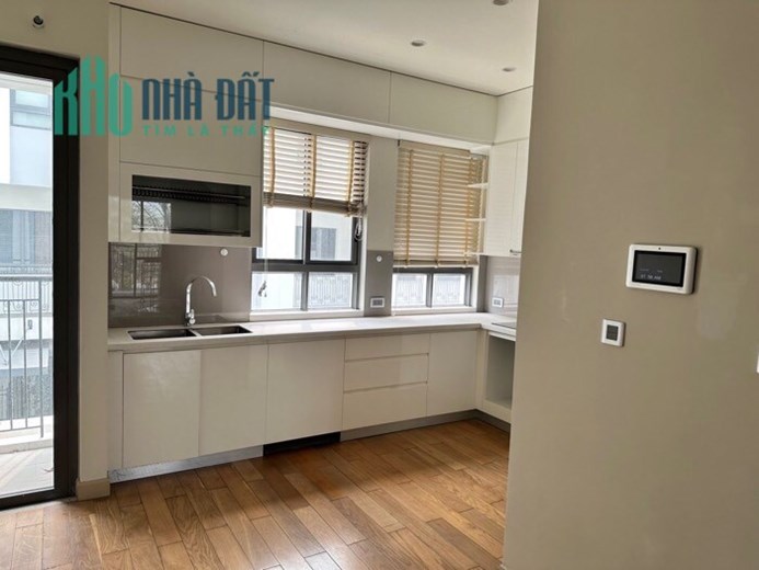 Cắt lỗ 2 tỷ căn Liền kề Tây Linh Đàm 98m2 sổ đỏ, 5 tầng mới koong, giá hạ còn 13 tỷ