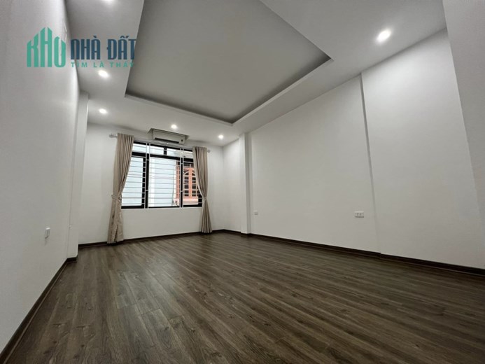 GIA ĐÌNH CẦN BÁN NHÀ QUAN NHÂN 63M2x3TẦNG GIÁ 5,95 TỶ