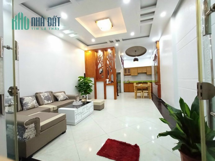 Bán nhà đẹp phố Vĩnh Cát - Lê CHân, 42m x 4 tầng GIÁ chỉ 2.25 tỉ ngõ cực nông