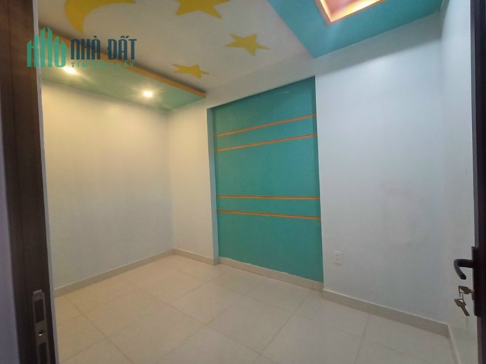 Bán nhà đẹp phố Vĩnh Cát - Lê CHân, 42m x 4 tầng GIÁ chỉ 2.25 tỉ ngõ cực nông