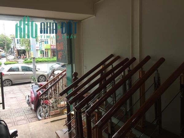 Chính chủ cho thuê cửa hàng mặt đường Ngô Gia Tự,  Long Biên, Hà Nội