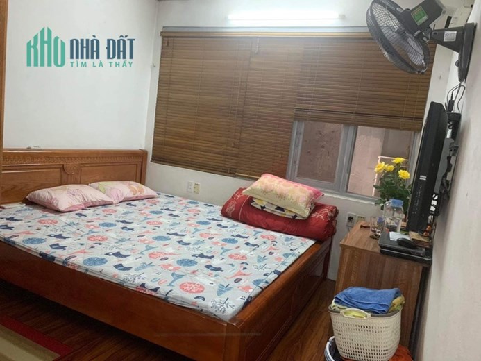 Chủ cần tiền bán gấp nhà Vân Hồ, Hoàng Mai, 30m, 5T, Giảm nóng 300tr. Chào 3.2 tỷ.